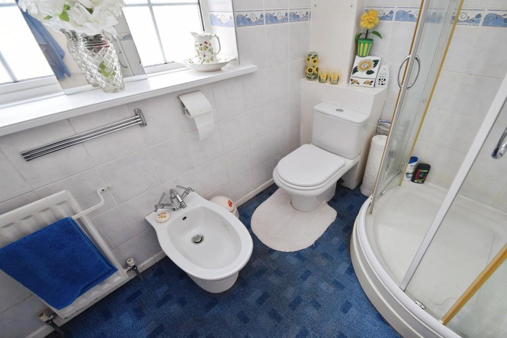 8b48d3e5-Bathroom