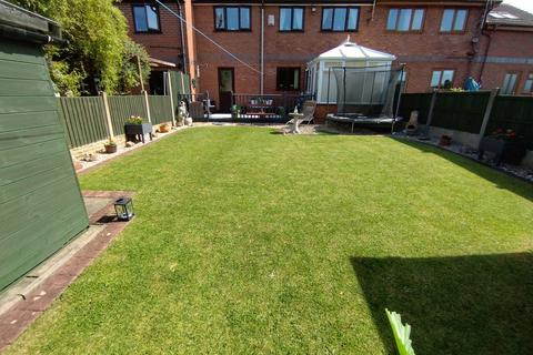 undefined, Waterloo Grove, Kidsgrove