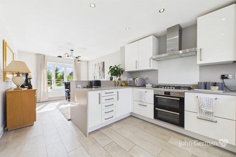 41 Sweeney Drive, Tatenhill, Burton-on-trent, DE13 9FP