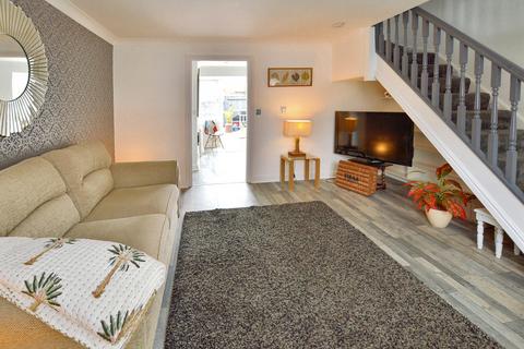 2 bedroom end of terrace house for sale, William Street, Cleethorpes DN35 8PW