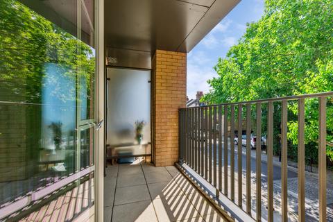 1 bedroom apartment for sale, Third Avenue, London W10