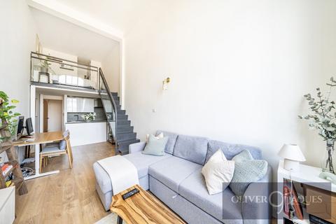 1 bedroom apartment for sale, Manhattan Building, Bow Quarter, London, E3