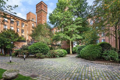1 bedroom apartment for sale, Manhattan Building, Bow Quarter, London, E3