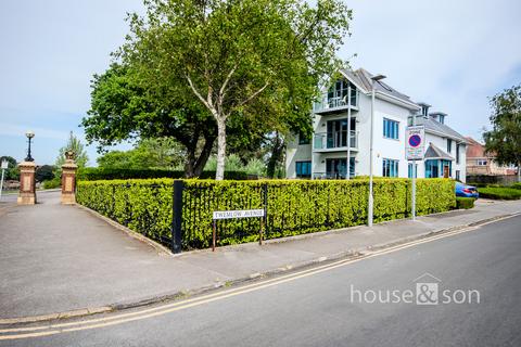 3 bedroom penthouse for sale, Twemlow Avenue, Poole