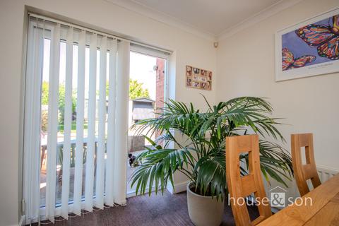 31 Draycott Road, Bournemouth, BH10 5AP