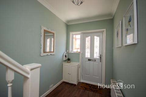 31 Draycott Road, Bournemouth, BH10 5AP