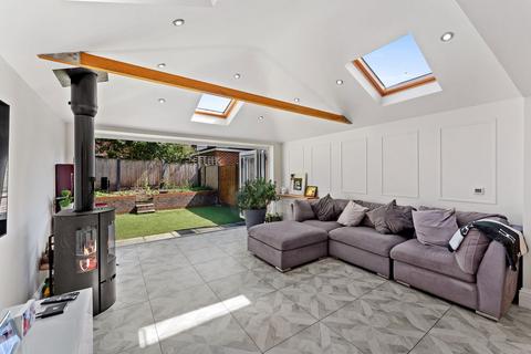 12 Abbeycroft Close, Astley, Manchester, M29 7TJ