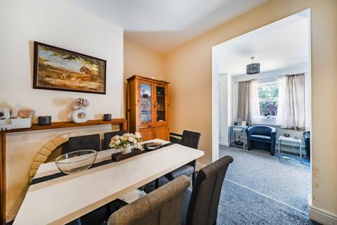 3 bedroom terraced house for sale, Park Avenue, Mitcham, CR4