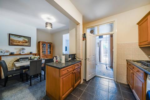 3 bedroom terraced house for sale, Park Avenue, Mitcham, CR4