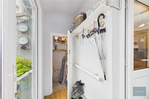 42 Pitman Avenue, Trowbridge, BA14 0BY