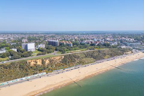 3 bedroom penthouse for sale, Manor Road, Eastcliff, Bournemouth, Dorset, BH1