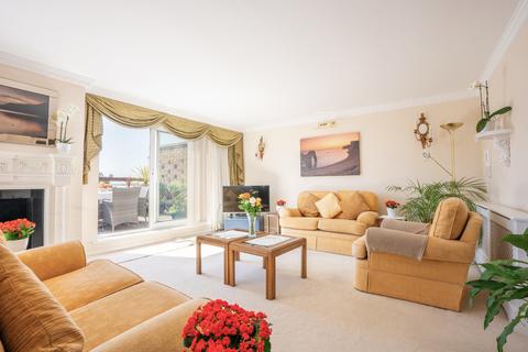3 bedroom penthouse for sale, Manor Road, Eastcliff, Bournemouth, Dorset, BH1
