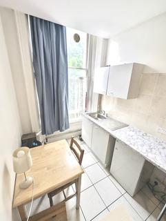 1 bedroom bedsit to rent, Leinster Gardens, London W2