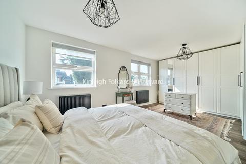 38 Bloomfield Road, Bromley, BR2 9RZ