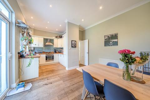 34 Dowanhill Road, London, SE6 1SU