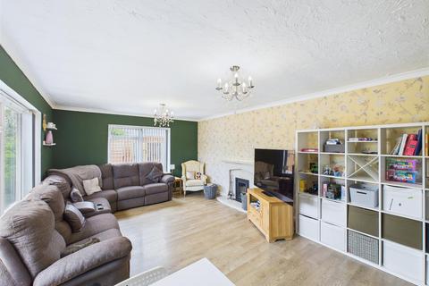 3 bedroom detached bungalow for sale, Wendling Road, Longham, Dereham