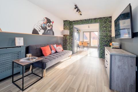1 bedroom semi-detached house to rent, Latchet Lane, Upton, NN5