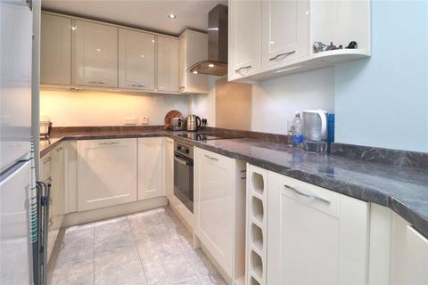 3 bedroom terraced house for sale, Lansdown Close, Surrey GU21
