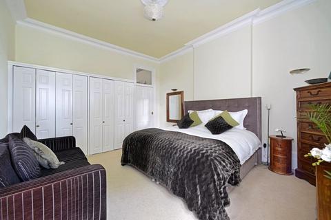 undefined, Guildford Road, Loxwood