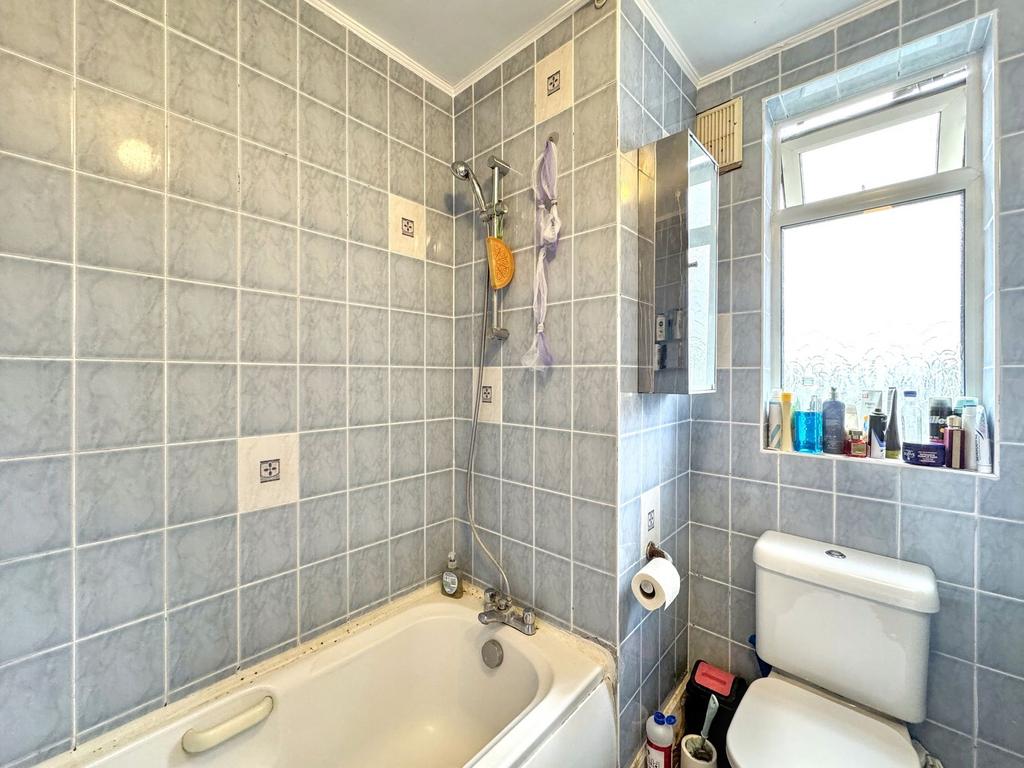 Family bathroom