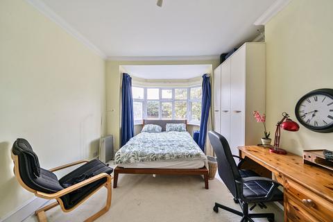 undefined, Barnet Way, London, NW7