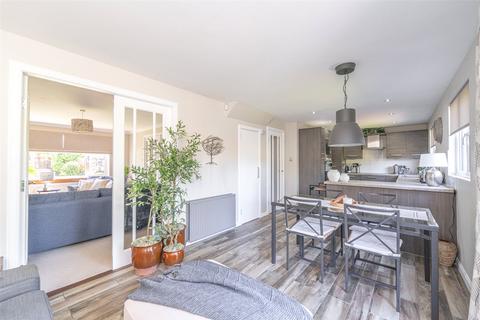 3 Glendinning Drive, Kirkliston, EH29 9HF