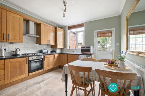 32 Willis Road, Sheffield, S6 4FJ