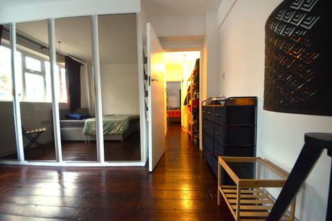 1 bedroom apartment for sale, Acre Lane, Brixton SW2