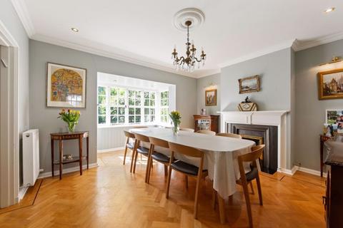4 bedroom semi-detached house for sale, Hill Close, Hampstead Garden Suburb, NW11