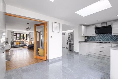 3 bedroom semi-detached house for sale, Farnham Close, Great Barr, Birmingham B43 5RN