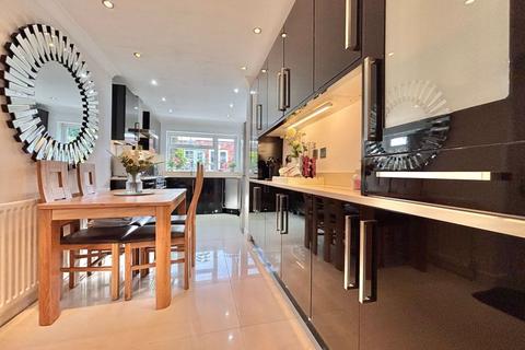 3 bedroom semi-detached house for sale, Aldridge Road, Great Barr, Birmingham B44 8NP