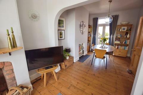68 Haven Road, Exeter, EX2 8DJ
