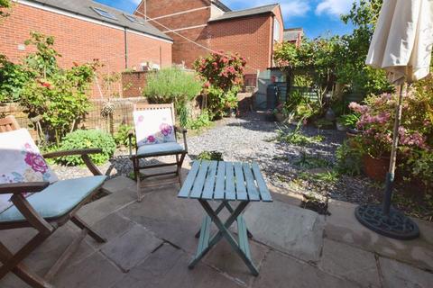 68 Haven Road, Exeter, EX2 8DJ