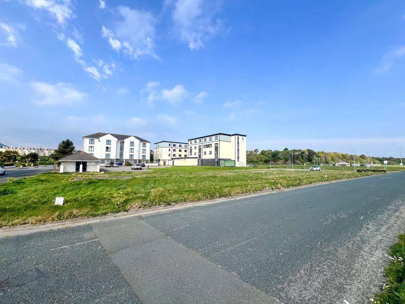 Plot, Mooragh...