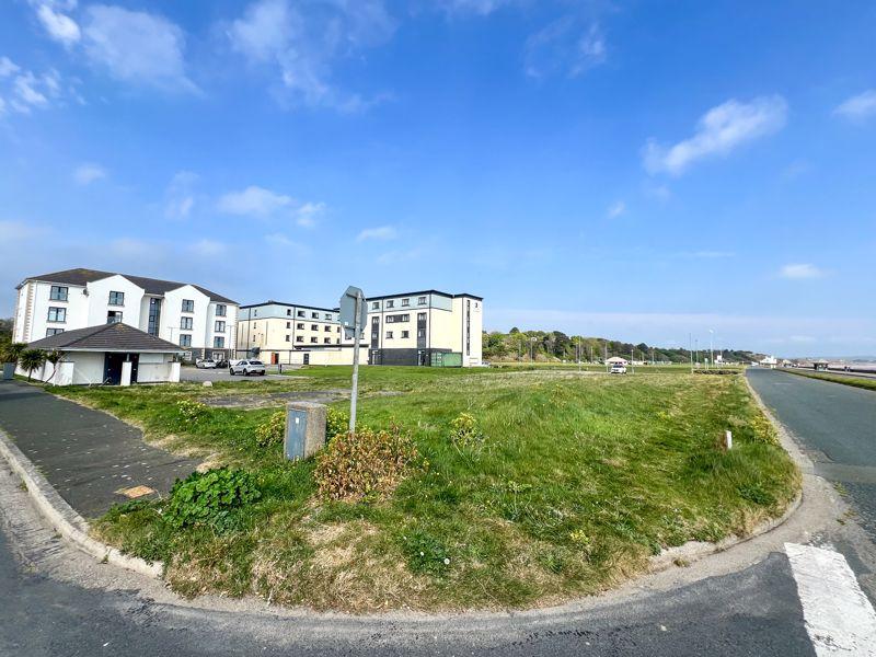 Plot, Mooragh...