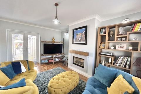 18 Cae Derw, Llandudno Junction, LL31 9AR
