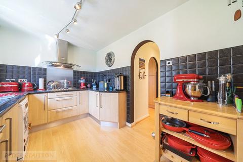 undefined, Crowshaw Drive, Healey, Rochdale, Greater Manchester, OL12