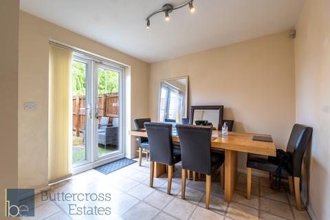 3 bedroom terraced house for sale, Pach Way, Fernwood, NG24 3UP