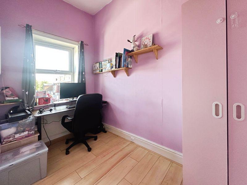Office/Bedroom 2