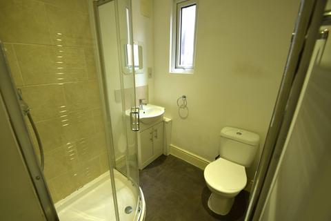 Studio to rent, Haydons Road, London SW19