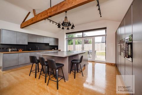 4 bedroom barn conversion for sale, Back Lane, Great Yarmouth NR29