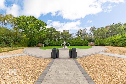 3 bedroom detached bungalow for sale, Ferndown BH22