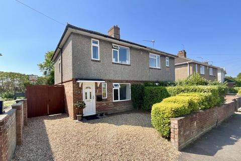 7 Collingbourne Avenue, Bournemouth, BH6 5QR