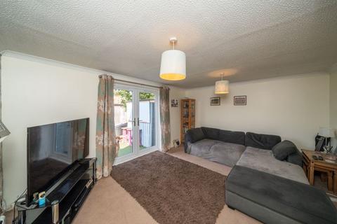 5 Barrar Close, Stourbridge, DY8 4DS