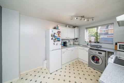 5 Barrar Close, Stourbridge, DY8 4DS