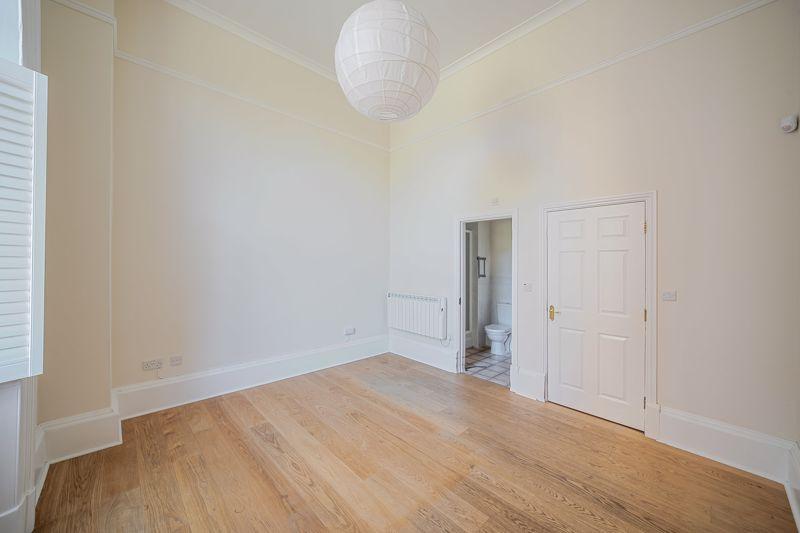 Principal bedroom