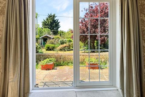 3 bedroom detached house for sale, Place Road, Cowes PO31