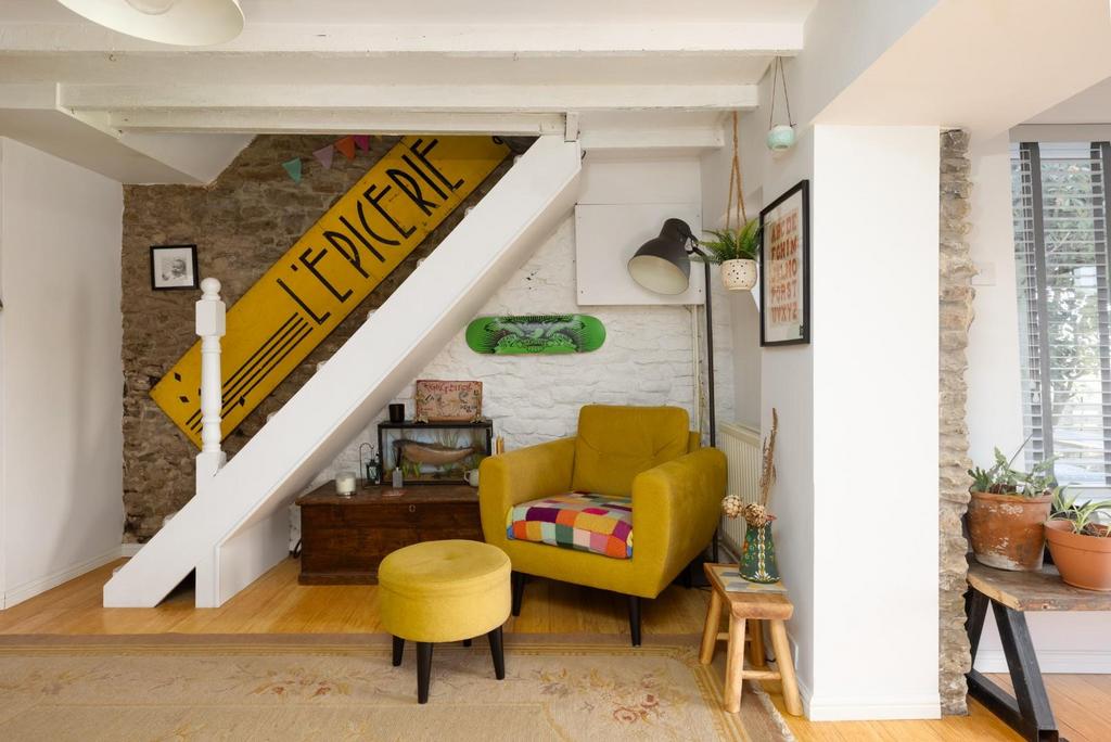 82 Fir Tree Lane, BS5-6.jpg