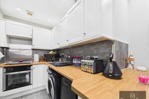 2 bedroom apartment for sale, Sandyhills Road, Mount Vernon, Glasgow