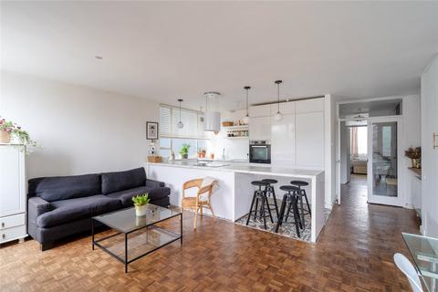 2 bedroom apartment for sale, Streatham High Road, London, SW16
